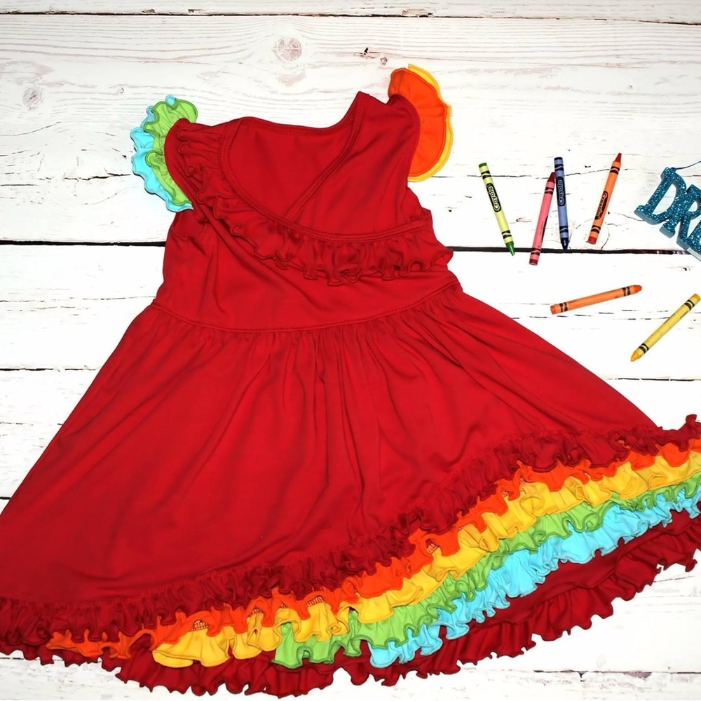 Loves Me Not Rainbow Dress with Matching Shorts sz 5